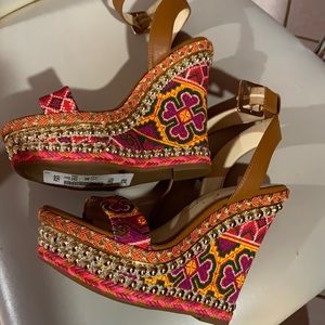 Jessica Simpson Wedges